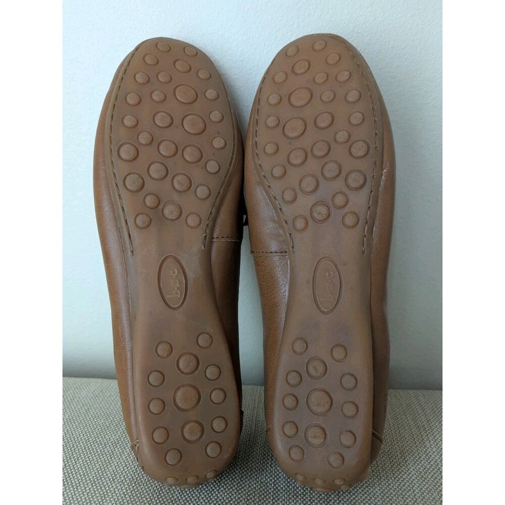 B.O.C Born Womens Loafer Size 9.5 Tan Brown Driving Moc Slip On Vegan Leather - Picture 6 of 7